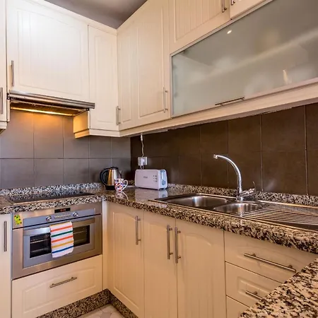 Casablanca 50 Oasis Daire Nerja